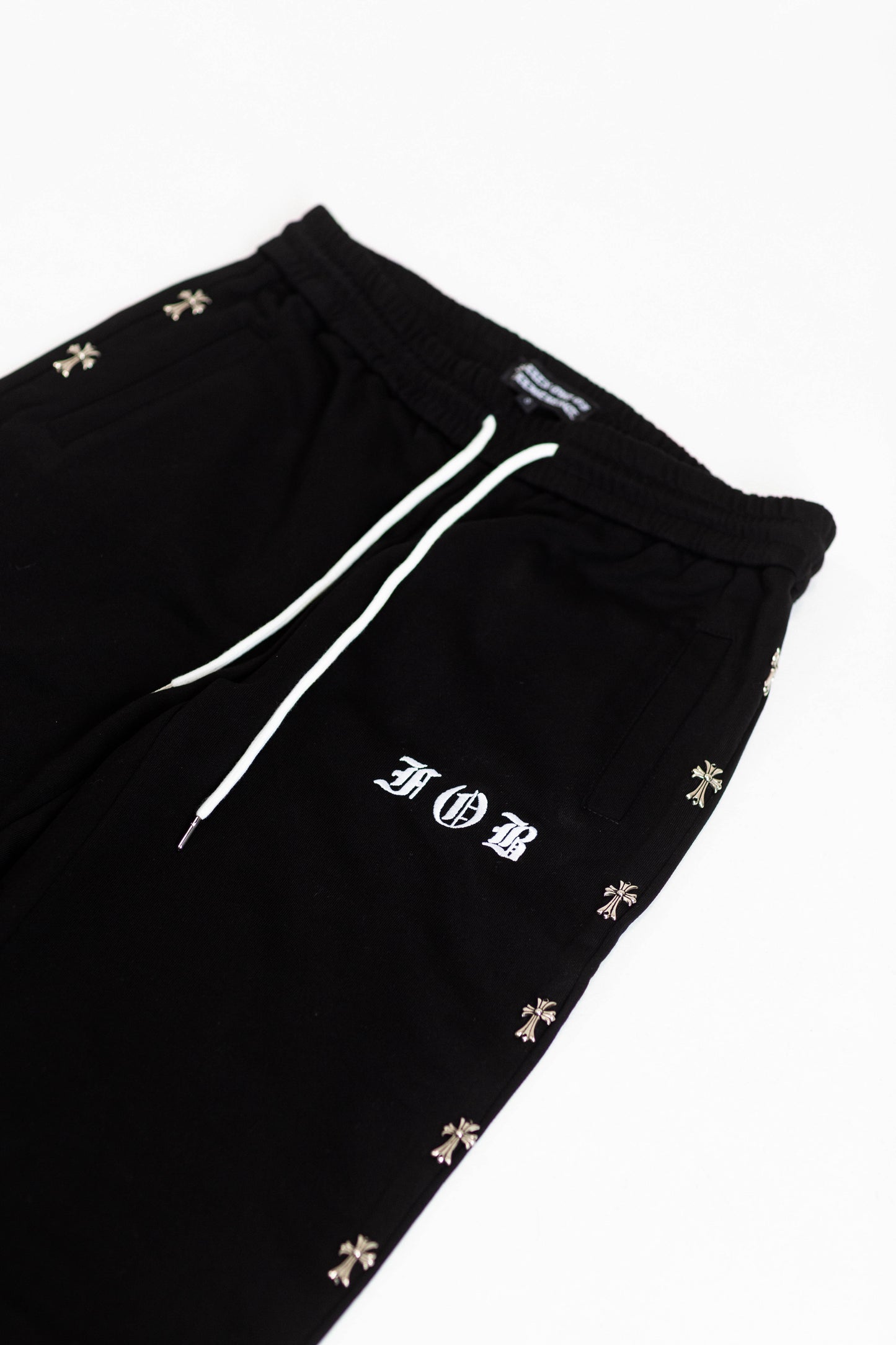 CROSS WIDELEG STUD SWEATS