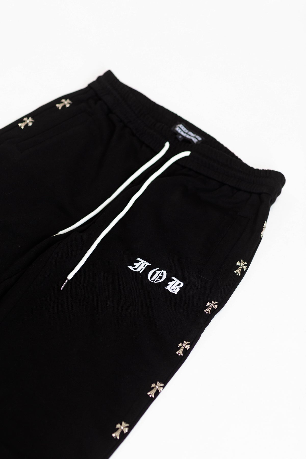 CROSS WIDELEG STUD SWEATS